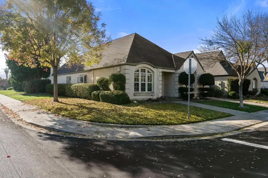 1128 Valencia Court, Modesto, CA 95350 - Image #2