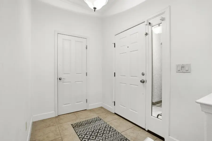 1587 Rich Drive, Yuba City, CA 95993 - #3