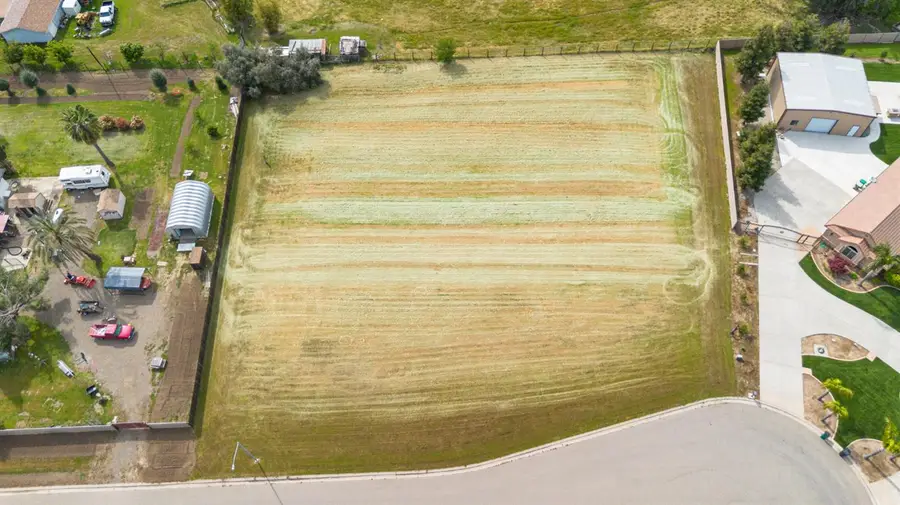 965 N Bryant Court, Merced, CA 95341 - #2