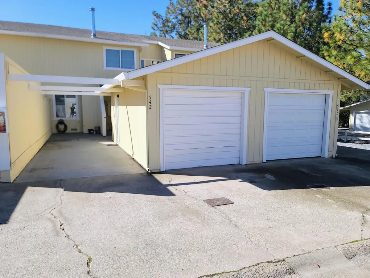 542 Diamond Meadows Loop, Diamond Springs, CA 95619 - Image #1