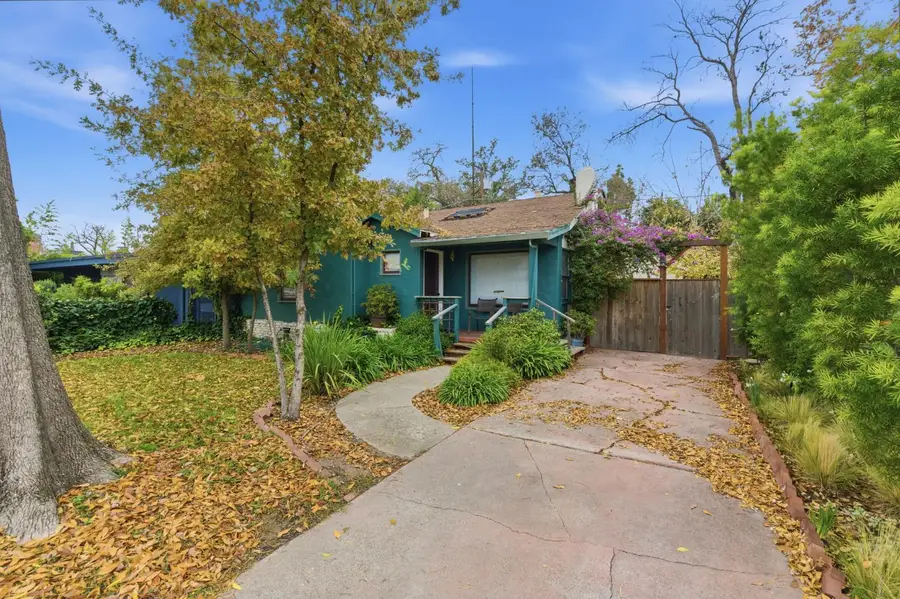 1147 N Country Club Boulevard, Stockton, CA 95204 - Image #2