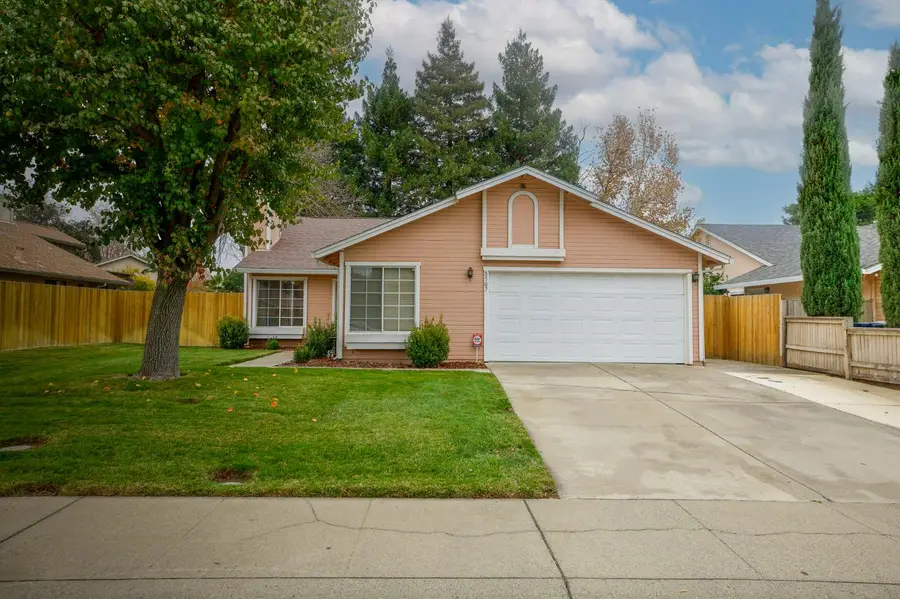 8507 Carlin Avenue, Sacramento, CA 95823 - Image #2