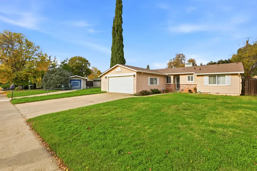 8945 Rosewood Drive, Sacramento, CA 95826 - Image #3
