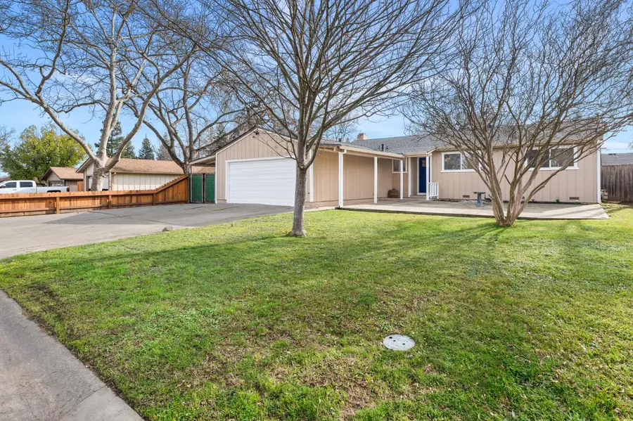 8832 Canarsie Avenue, Orangevale, CA 95662 - Image #2