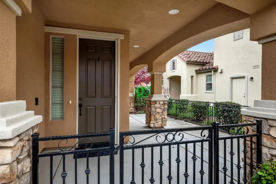 1697 Marseille Lane, Roseville, CA 95747 - Image #3