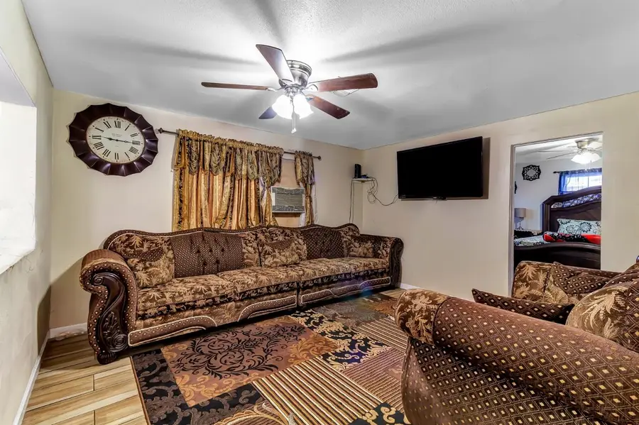 320 Acacia Street, Lodi, CA 95240 - Image #3