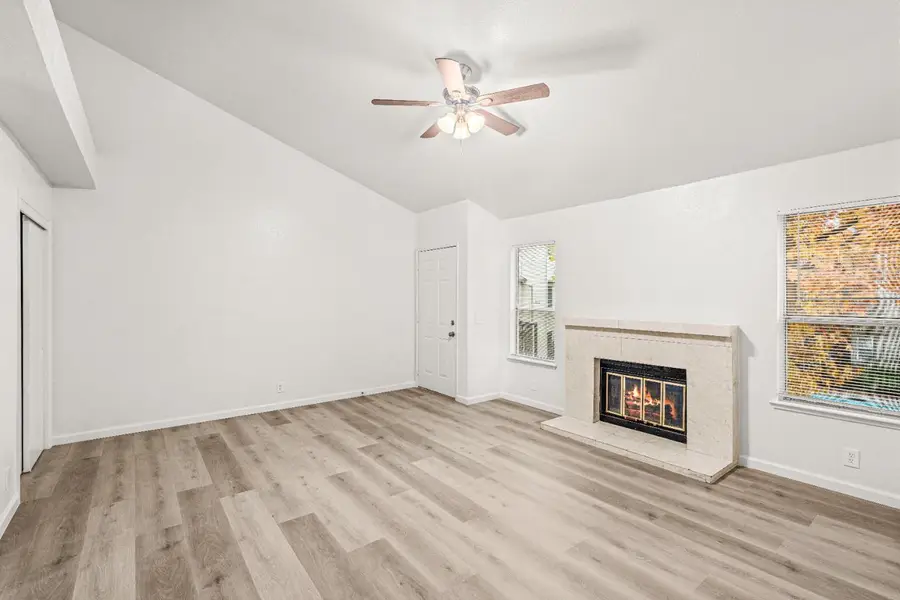 9133 Newhall Drive #68, Sacramento, CA 95826 - Image #2