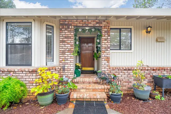 15438 Fay Road, Alta Sierra, CA 95949