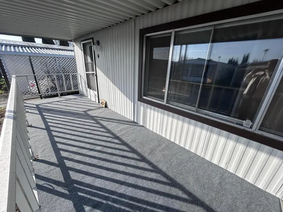 6882 N Tranquility Drive, Sacramento, CA 95823 - Image #2