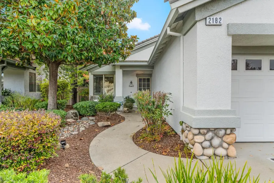 2182 Lamplight Lane, Lincoln, CA 95648 - Image #2