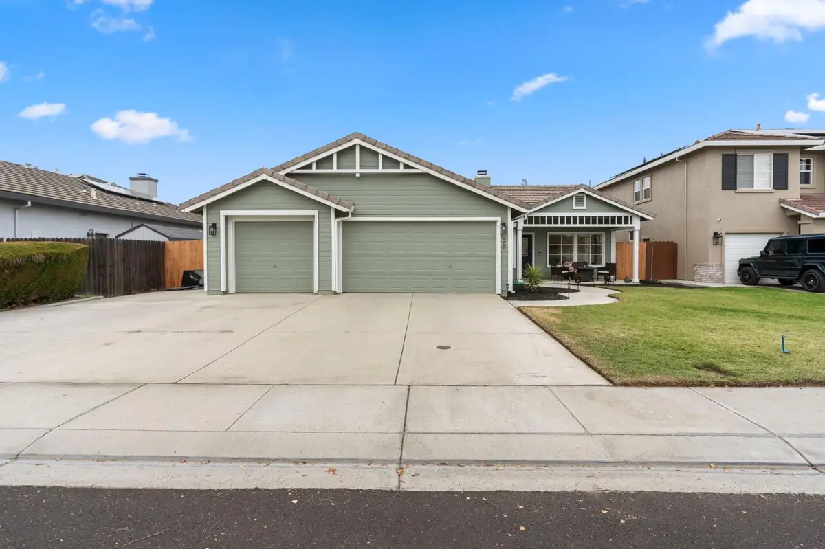 255 Osbourne Court, Ripon, CA 95366 - Image #1