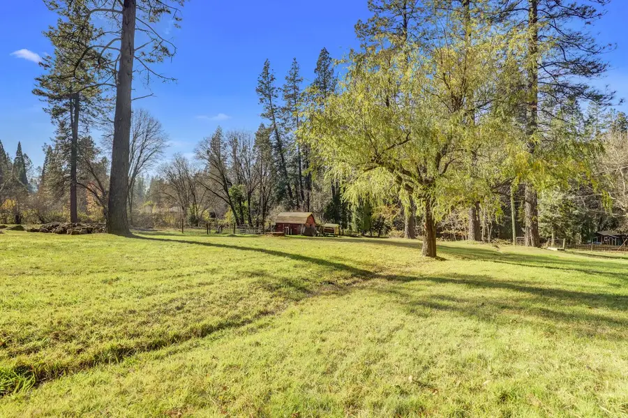 10988 Berggren Lane, Nevada City, CA 95959 - Image #3