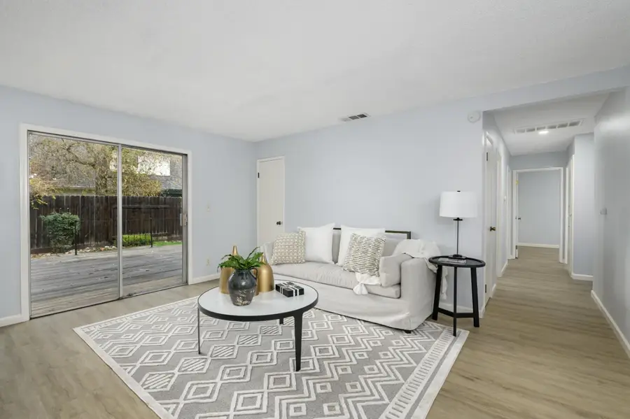 105 Ashley Ave, Woodland, CA 95695 - Image #3