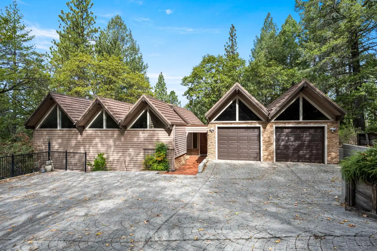 1942 Blue Bell Court, Cool, CA 95614 - Image #1