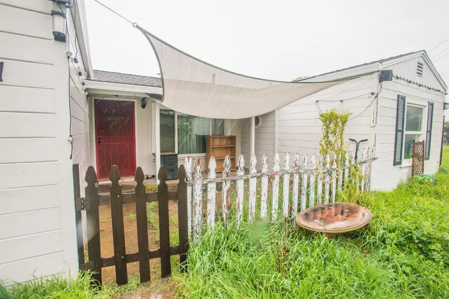 1201 Helena Avenue, Sacramento, CA 95815 - #2