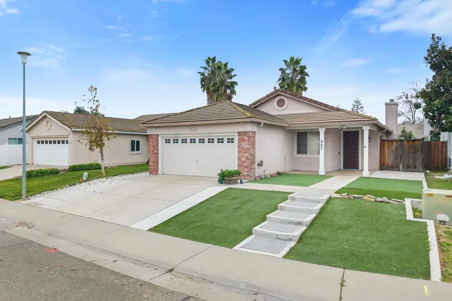 982 Padbury Court, Galt, CA 95632 - Image #3