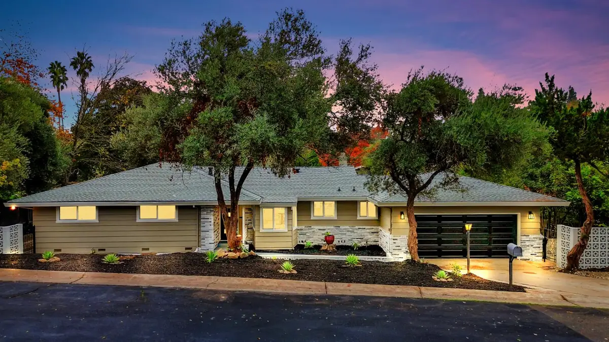 8200 Shangrila Drive, Fair Oaks, CA 95628 - Image #1