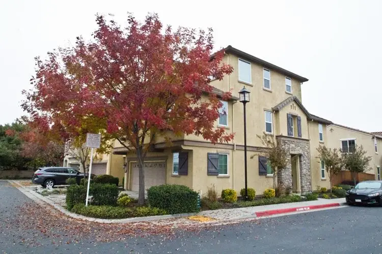 2116 Camino Real Way, Roseville, CA 95747 - Image #2