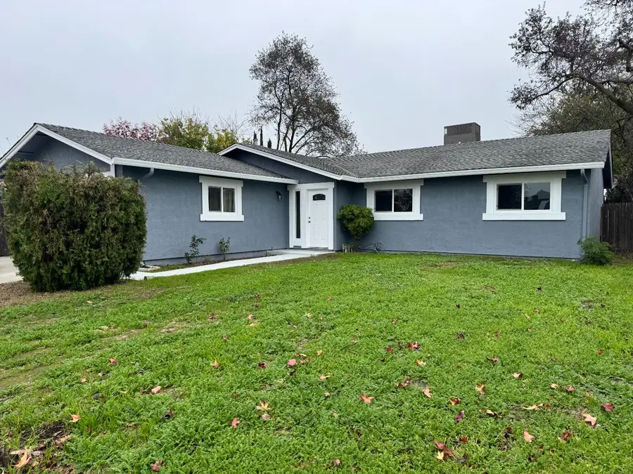 2121 Sandalwood Drive, Stockton, CA 95210 - Image #2