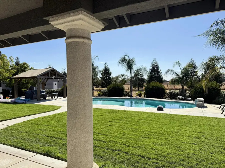 21475 Cherry Glen Court, Linden, CA 95236 - Image #2