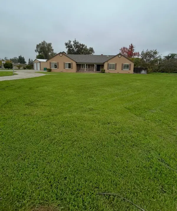 2524 B&b Blvd., Merced, CA 95348