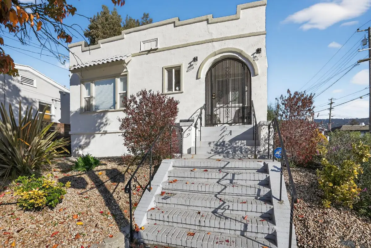 2734 Macarthur, Oakland, CA 94602 - Image #1