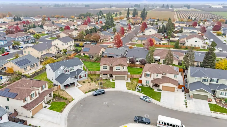 5506 Julia Avenue, Keyes, CA 95328 - Image #2