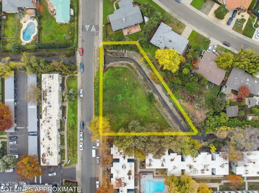 2 Wittkop Way, Sacramento, CA 95825 - Image #3