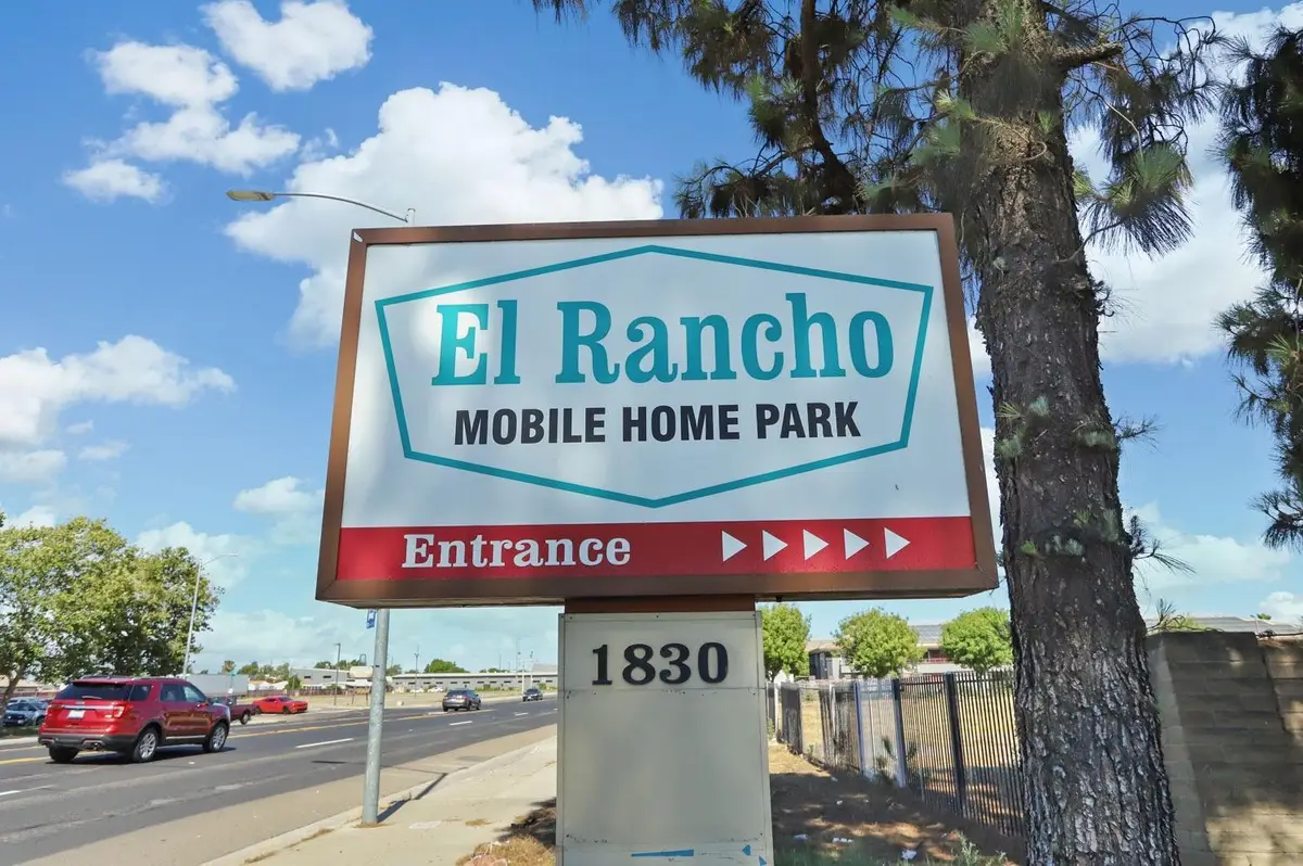 1830 Yosemite Avenue #4, Manteca, CA 95336 - Image #1