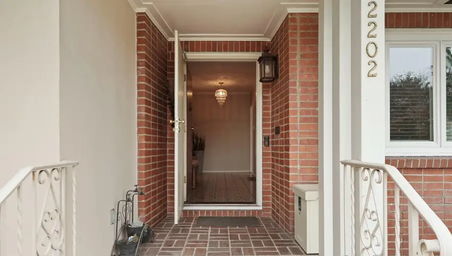 2202 N Stockton Street, Stockton, CA 95204 - Image #2