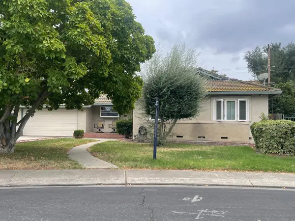 230 E Banbury Drive, Stockton, CA 95207