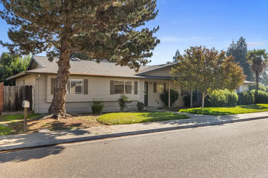 2500 Hampton Way, Turlock, CA 95382 - Image #3