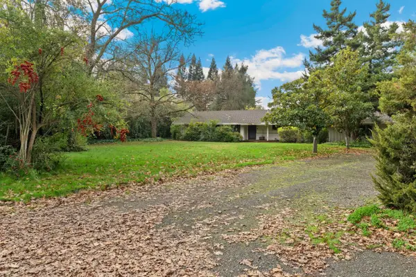 1831 Maple Glen Road, Sacramento, CA 95864