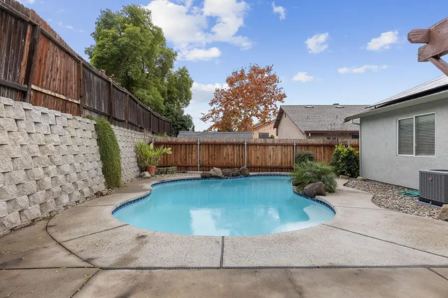 3625 Black Eagle Drive, Antelope, CA 95843 - Image #2