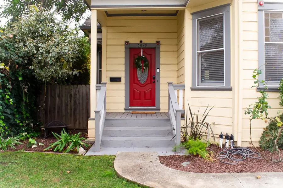 6870 14th Avenue, Sacramento, CA 95820 - Image #3