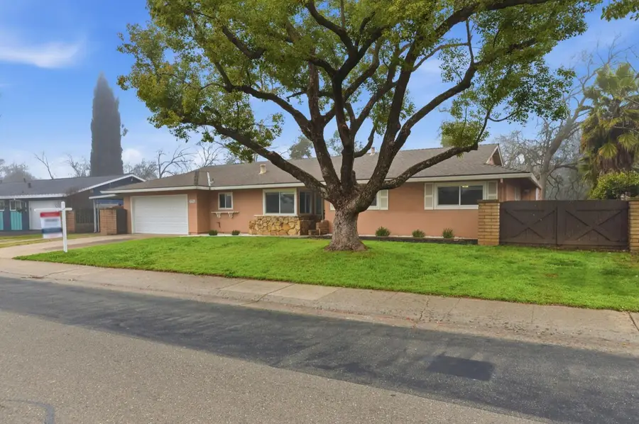 9706 Parktree Way, Elk Grove, CA 95624 - #3