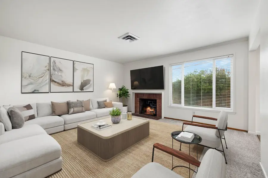 6204 Templeton Drive, Carmichael, CA 95608 - Image #2