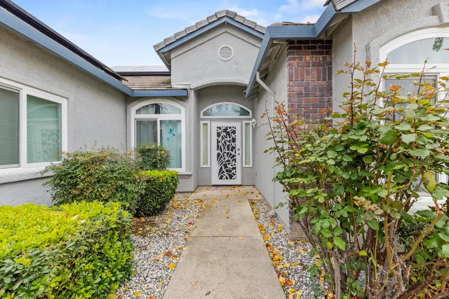 1090 Portola Valley Road, Yuba City, CA 95993 - Image #2