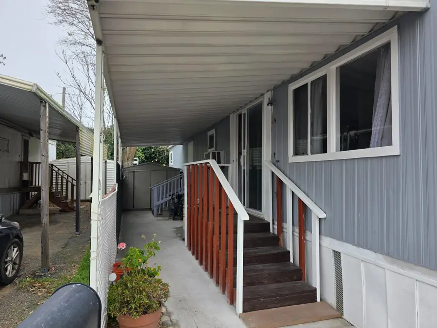 1099 Market Street #6, Yuba City, CA 95991 - Image #2