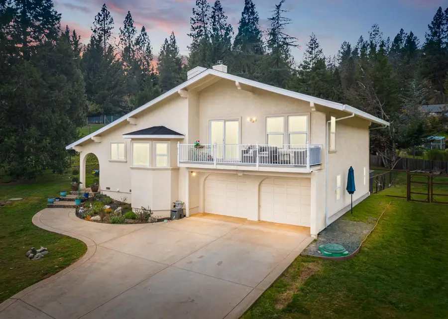 17877 Alexandra Way, Grass Valley, CA 95949 - Image #3