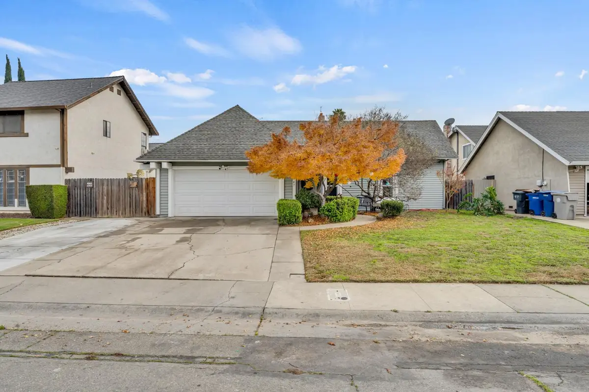 8147 Gandy Dancer Way, Sacramento, CA 95823 - Image #1