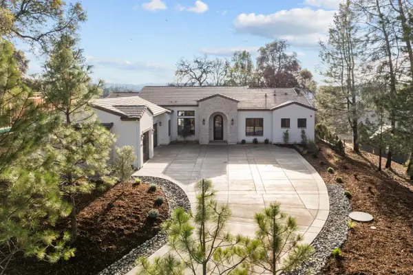 23672 Darkhorse Drive, Auburn, CA 95602