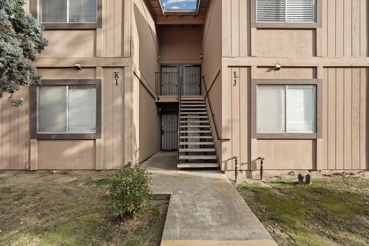 455 Cherry Lane #K, Manteca, CA 95337 - Image #1