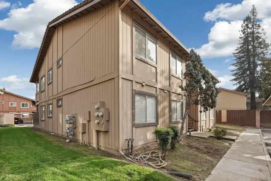 455 Cherry Lane #K, Manteca, CA 95337 - Image #2