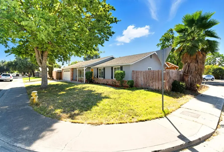1320 Coffee Villa Drive, Modesto, CA 95355 - Image #3
