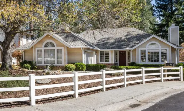 240 Cornwall Avenue, Grass Valley, CA 95945