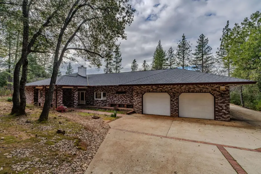 21750 Homestead Road, Pine Grove, CA 95665 - Image #2