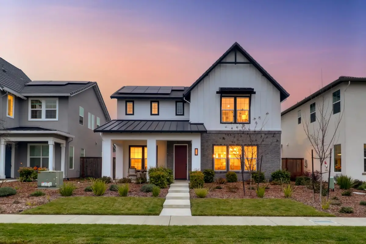2267 Donner Way, Sacramento, CA 95818 - Image #1