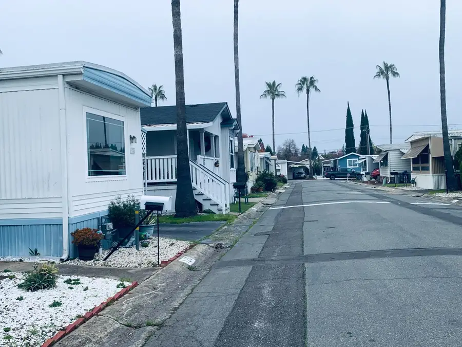 8181 Folsom Boulevard #126, Sacramento, CA 95826 - Image #3