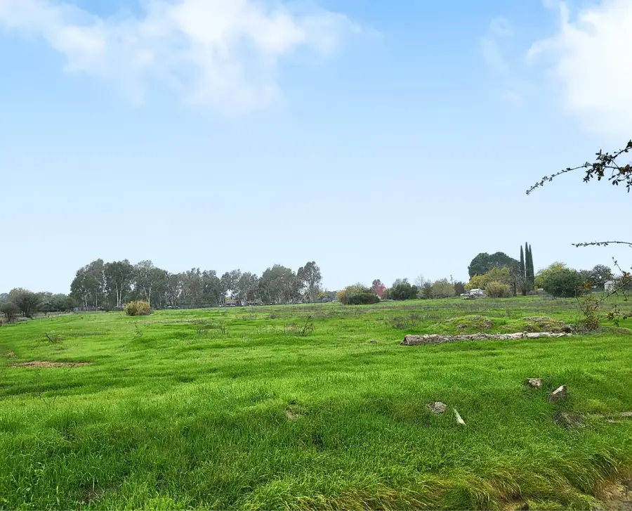 1327 12th Street, Oroville, CA 95965 - Image #2